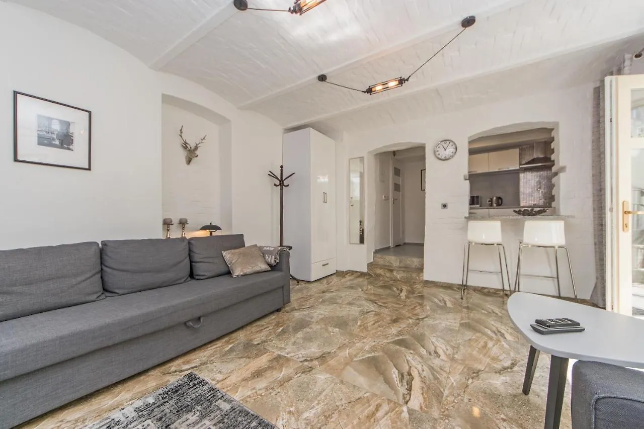 Studio Four Apartment Sopot 0*,